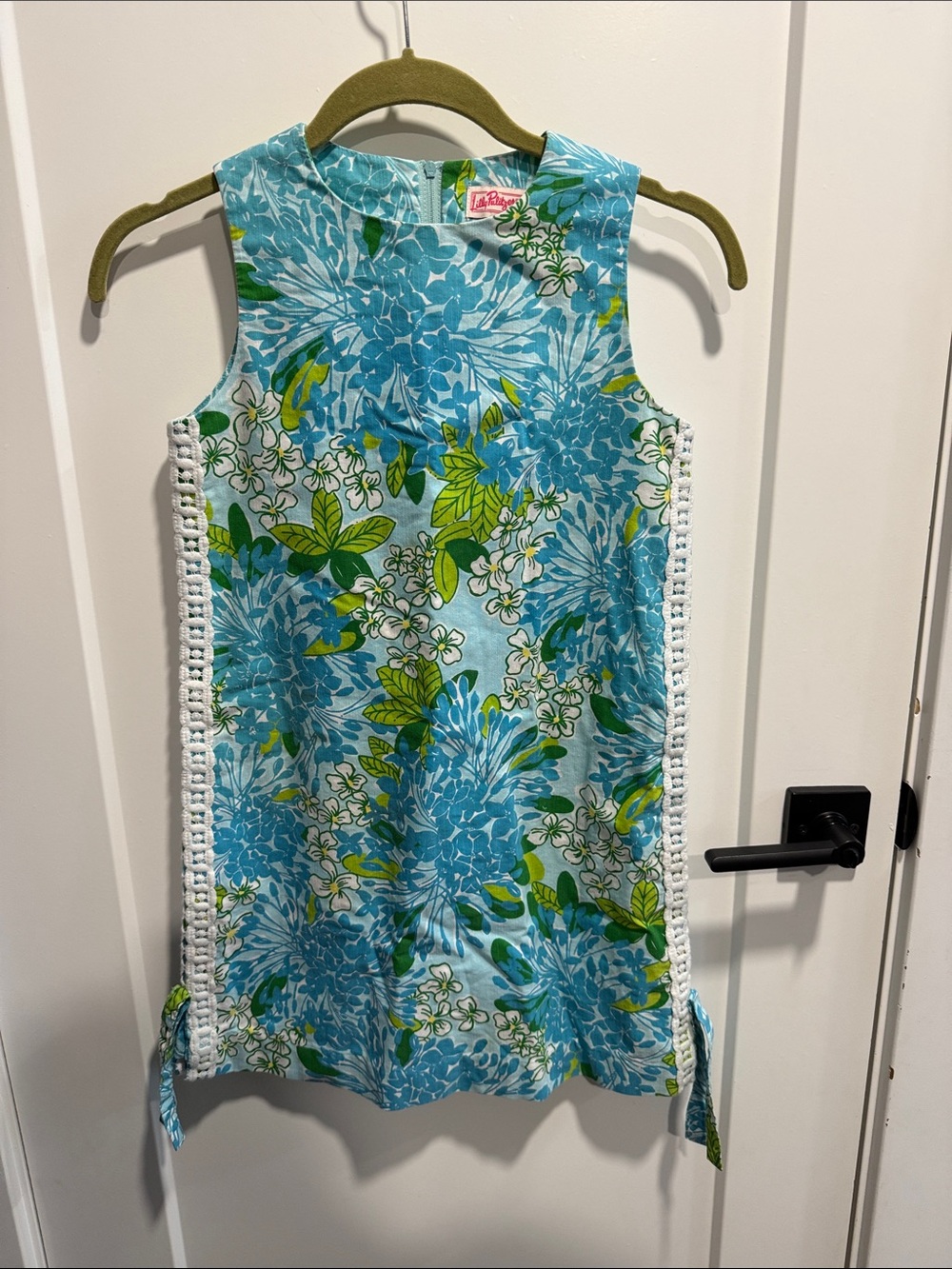 VTG Lilly Pulitzer Blue Floral Sleeveless Shift Dress Classic Size 12